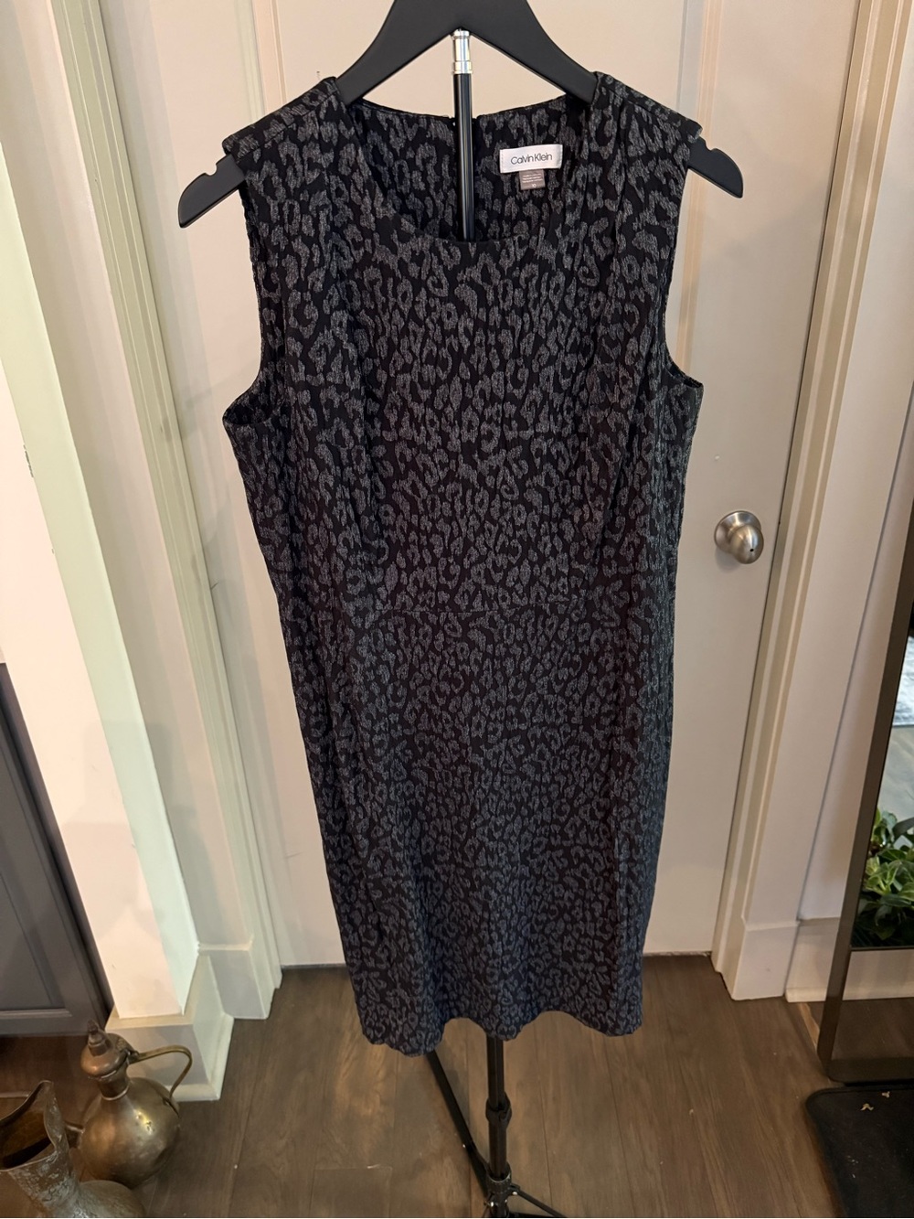 Calvin Klein Sleeveless Black and Charcoal Leopard-Print Midi Dress